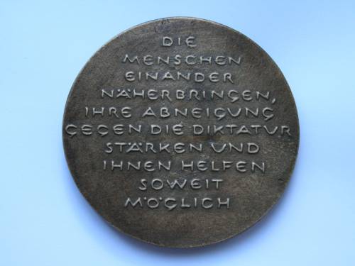 Louise-Schroeder-Medaille (Rückseite)