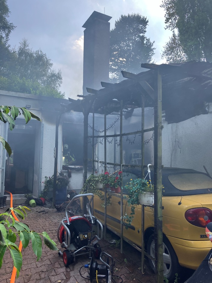 FW-BO: Küchenbrand in Langendreer