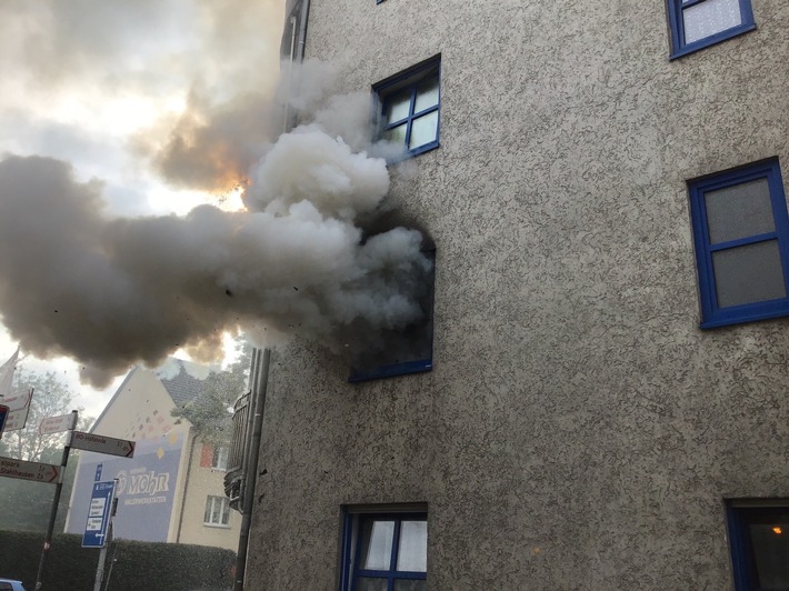 FW-BO: Wohnungsbrand in Bochum-Weitmar