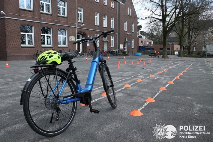 POL-KLE: Kleve - Präventionsarbeit der Direktion Verkehr: Kreispolizeibehörde Kleve bietet weitere kostenfreie Pedelec-Trainings an